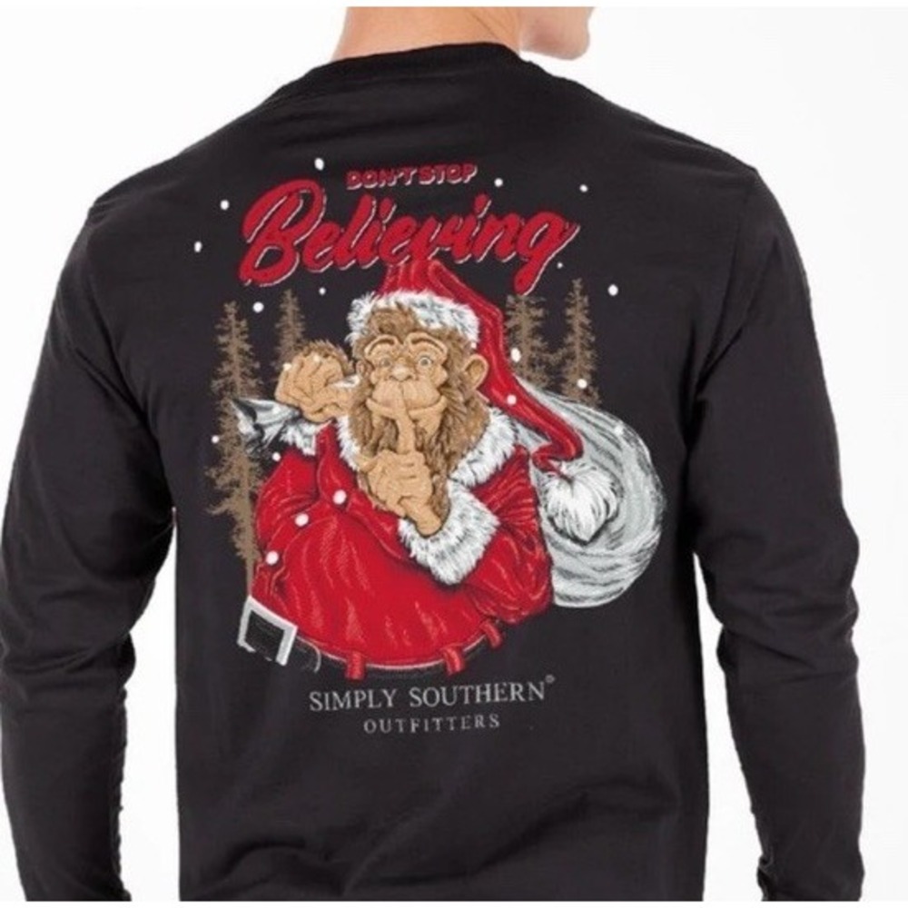 New Simply Southern " Don't Stop Believing" Sasquatch Black Cotton Men's Medium